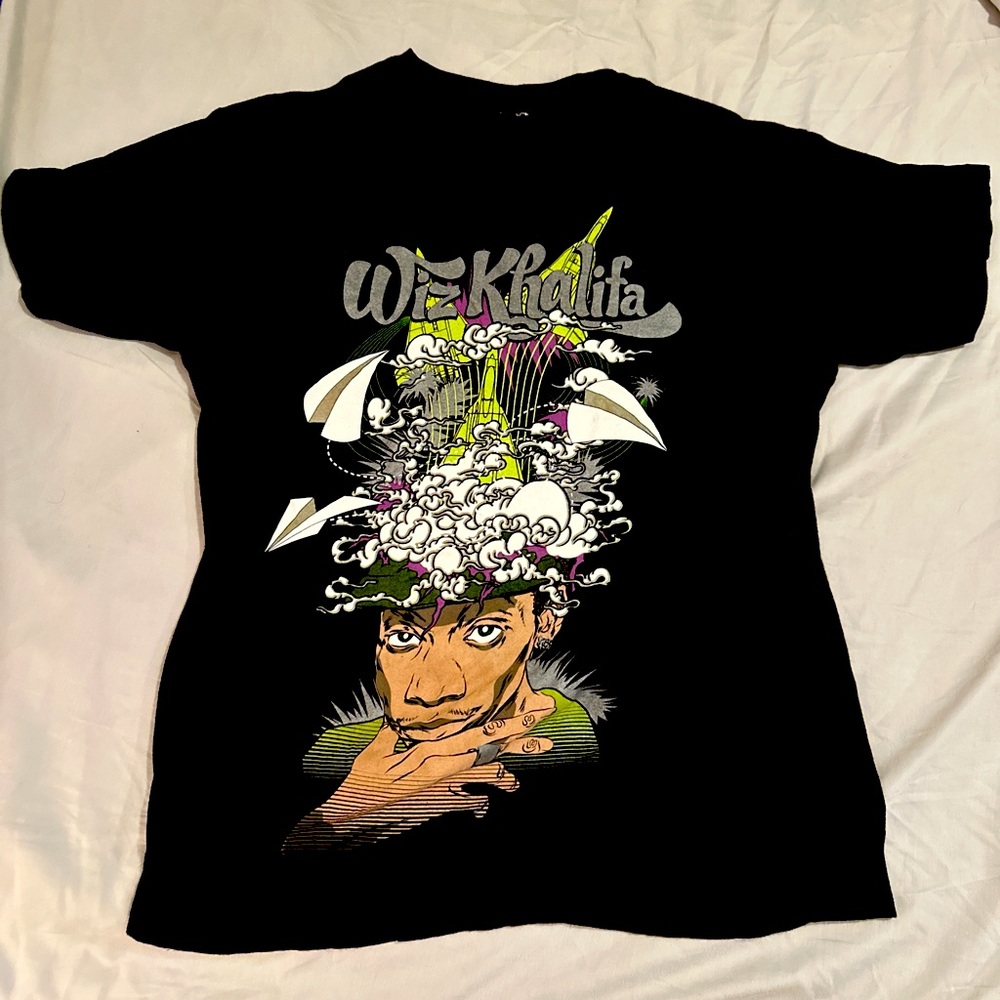 Old school Wiz Khalifa shirt